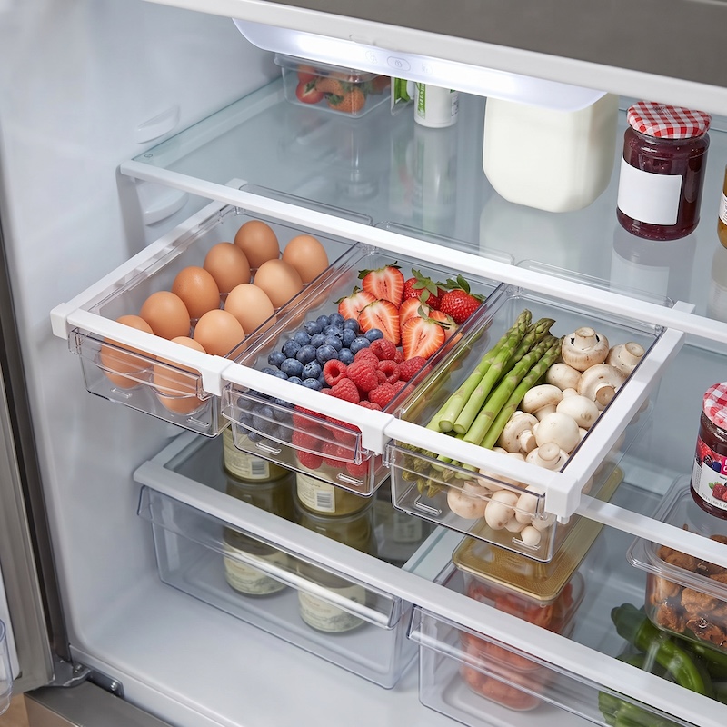 1pc Refrigerator Drawer Organizer Egg Rack, Refrigerator Drawer Storage Box Hanging Basket, Kitchen Fresh-keeping Freezer Shelf Holding Artifact, Suitable for Pull-out Refrigerator Drawer, Transparent Fruit and Vegetable Storage Box 2 1pc Refrigerator Drawer Organizer Egg Rack installed inside a refrigerator shelf holding fresh eggs and mixed berries.